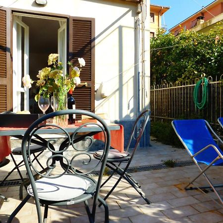 Bilocale Con Terrazza, Леванто Екстер'єр фото