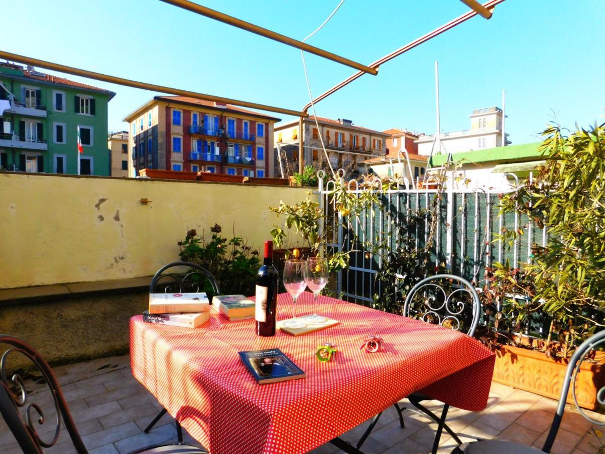 Bilocale Con Terrazza, Леванто Екстер'єр фото